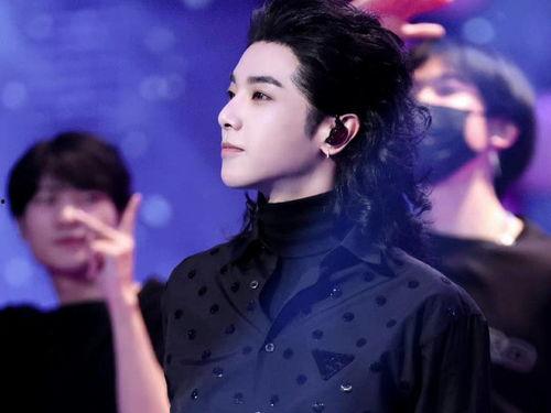 今日十大热点新闻 汪苏泷与张碧晨,汪苏泷与张碧晨携手演绎跨界合作新篇章